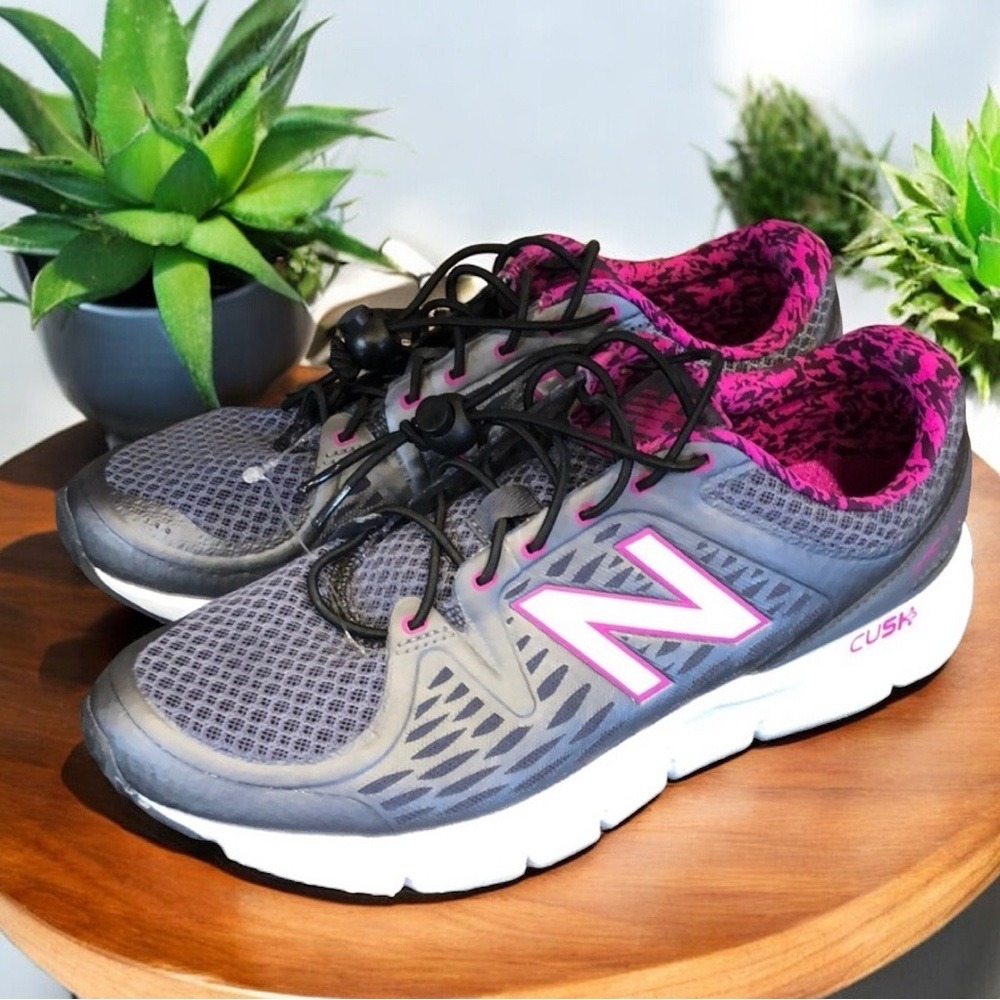 New Balance‎ comfort ride Cush memory foam sole sneakers women's size 9.5